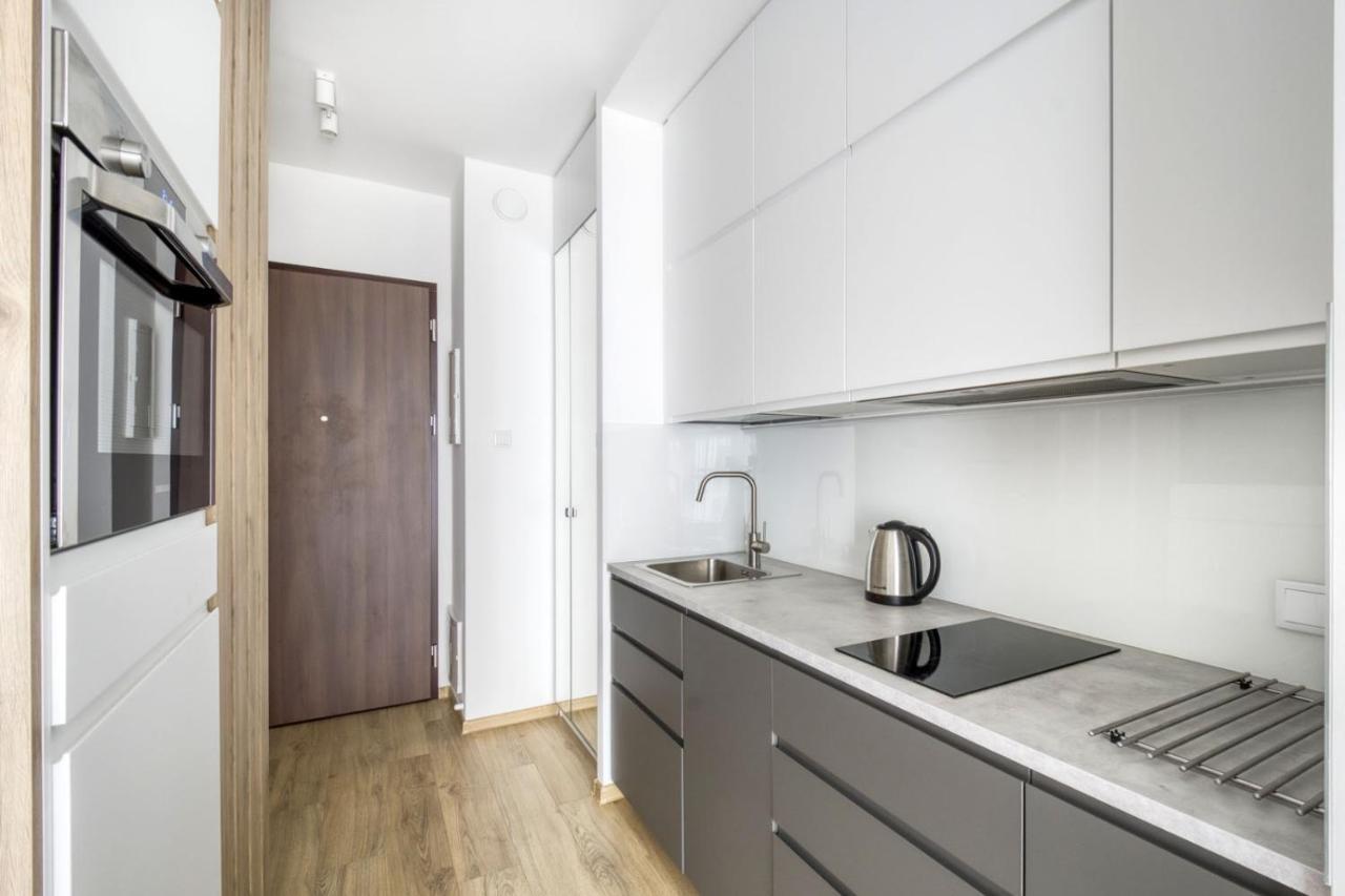 Warsaw Night Apartments Menica Residence Εξωτερικό φωτογραφία